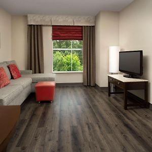 Queen Suite
